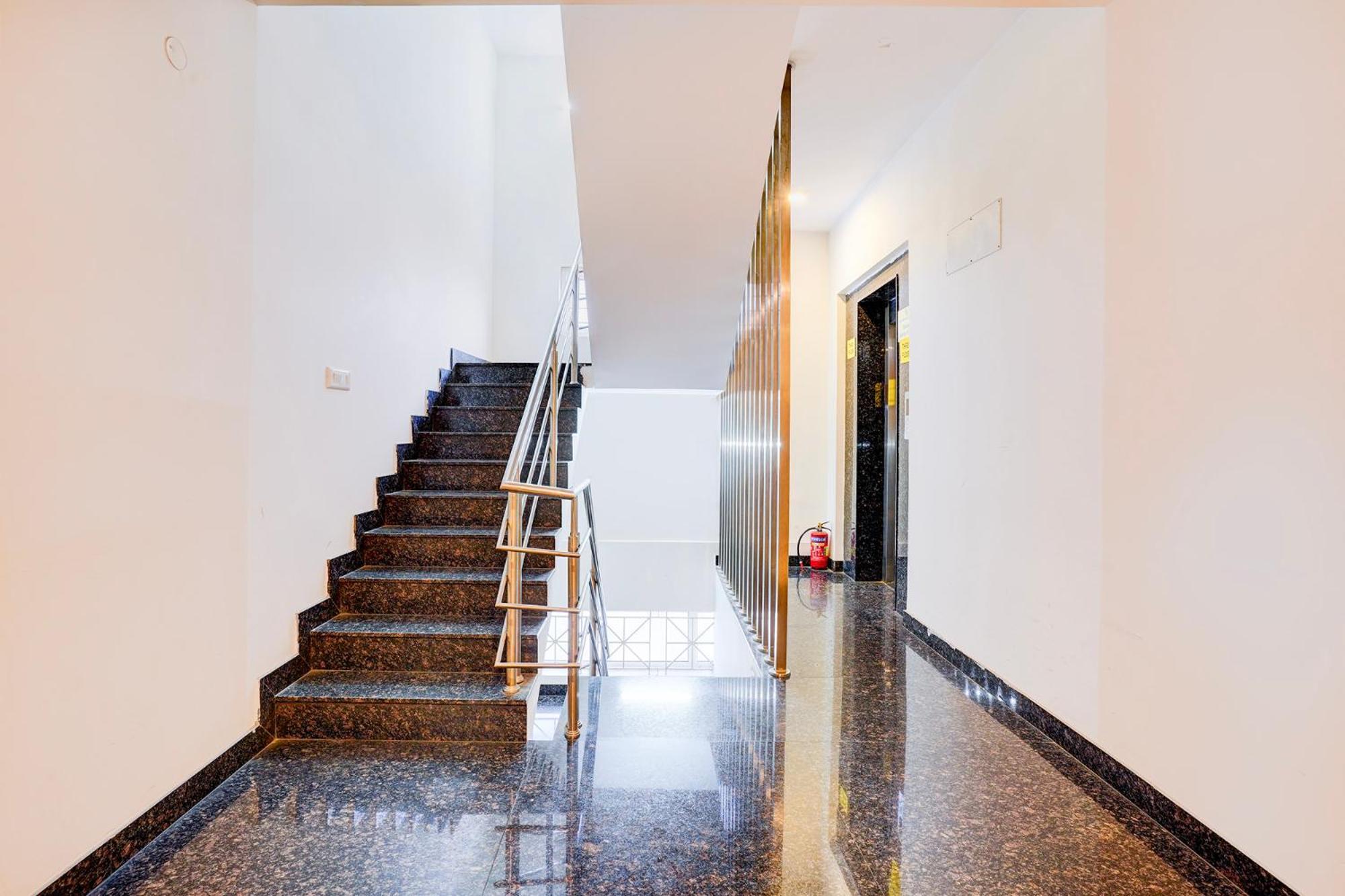 Fabhotel Grk Comforts - Jayanagar Bangalore Extérieur photo
